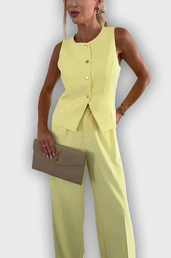 Arantxa | Button-Front Classic Set