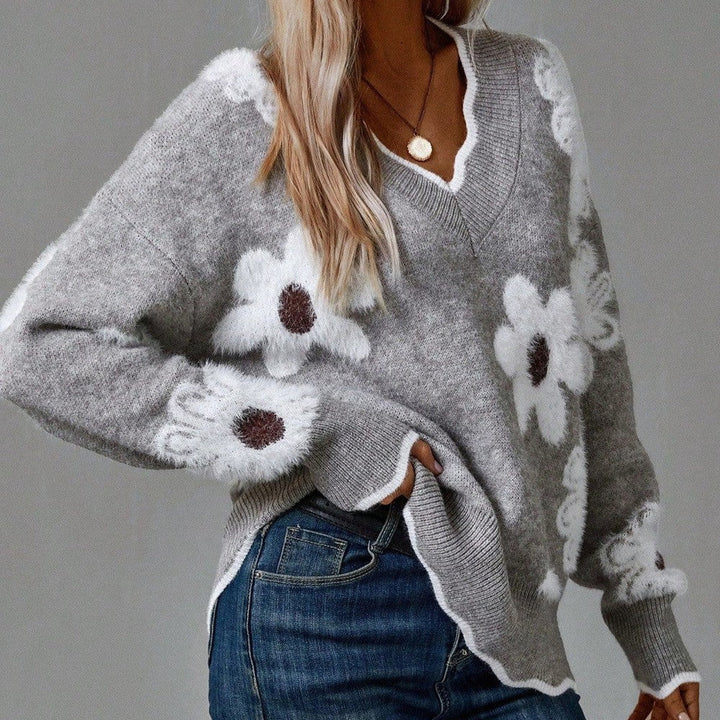 Lark | Floral V-Neck Sweater with Long Sleeves