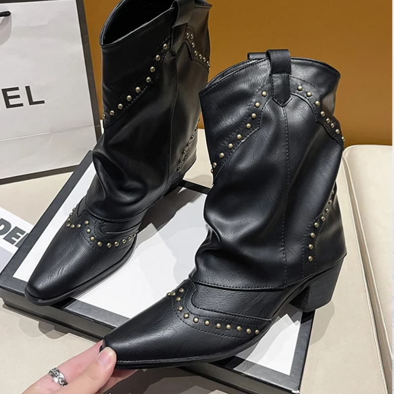 Nives | Slouch Western Boots with Studs