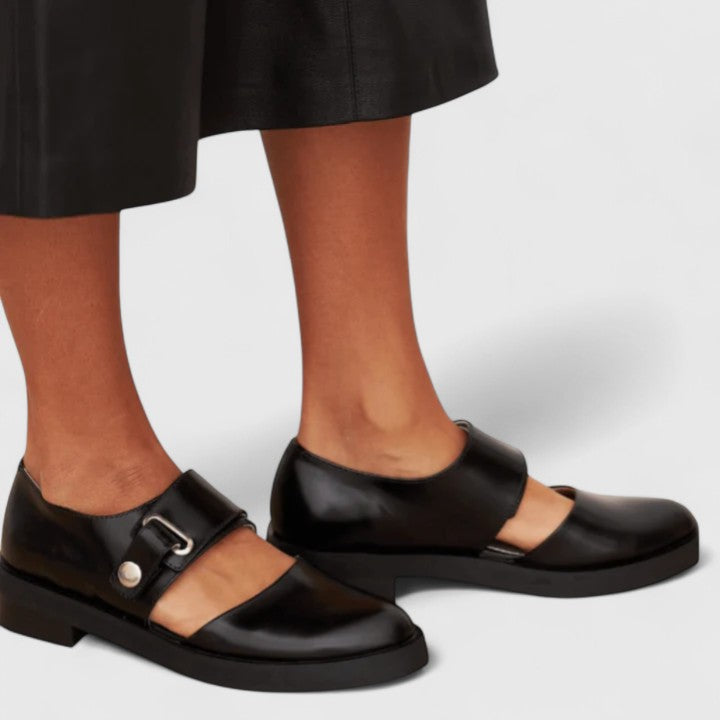 Olalla | Black Wide Strap Mary Jane Shoes