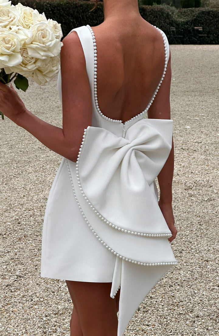 Cleopatraeve | Structured Bow-Back Mini Dress