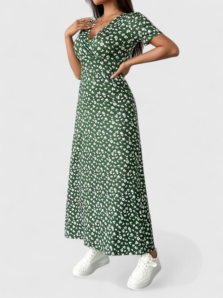 Fiorenza | Ditsy Floral Empire Waist Maxi Dress