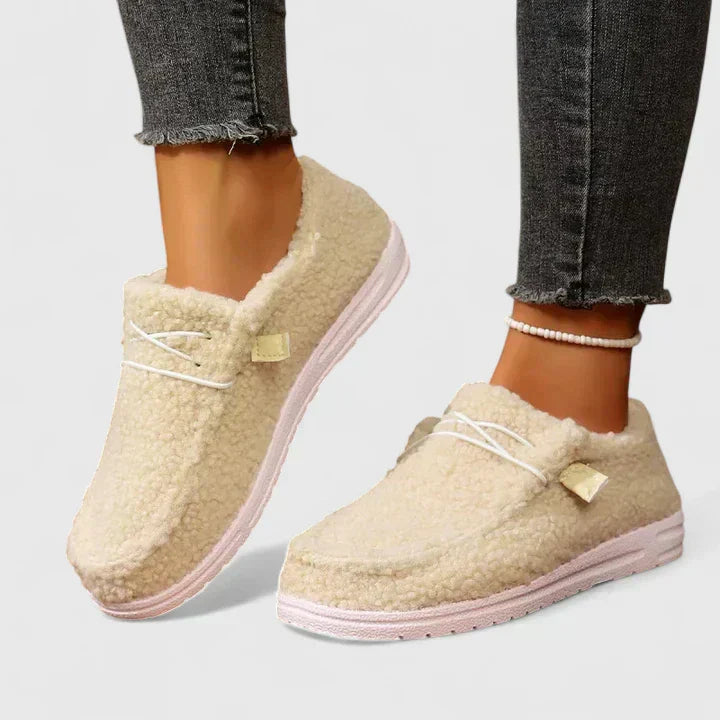 Pearl | Fleece Slip-On Loafers with Lace