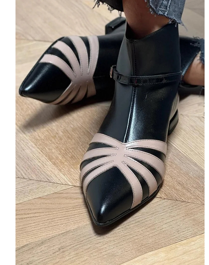 Griselda | Black Pointed-Toe Chelsea Boots with Cutouts