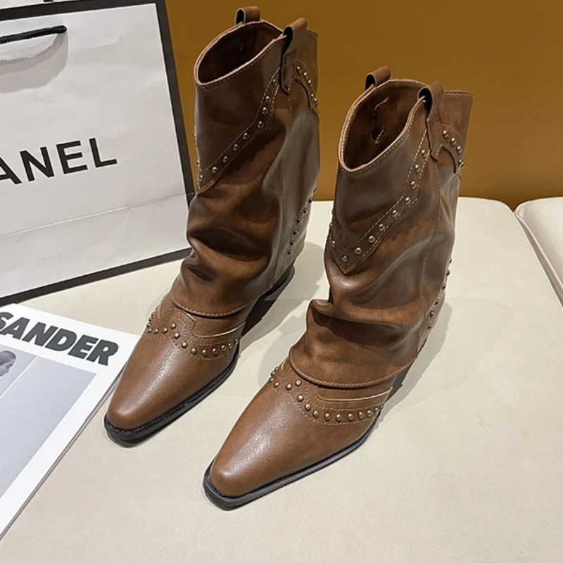 Nives | Slouch Western Boots with Studs