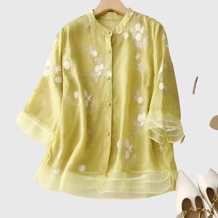Jeannette | Embroidered Floral Blouse with 3/4 Sleeves