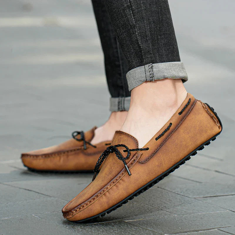 Gregory | Moc Toe Slip-On Loafers