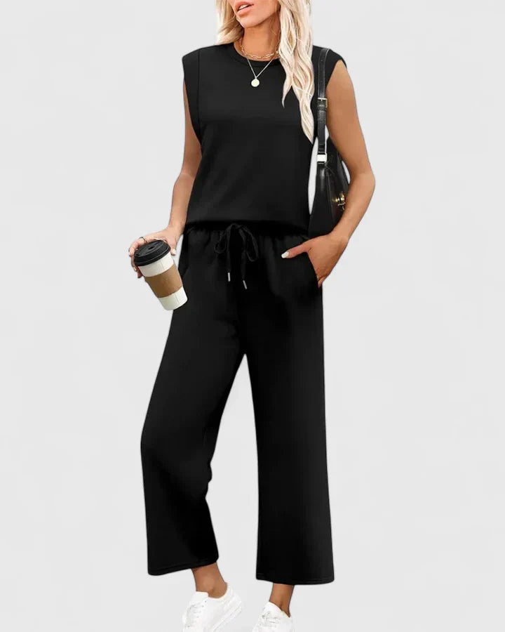 Akemi | Sleeveless Two-Piece Set