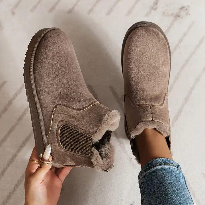 Karla | Faux Fur Lined Ankle Chelsea Boots