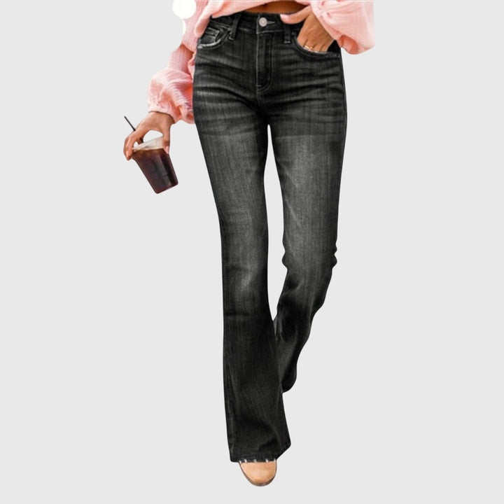 Anisa | High Waisted Bootcut Jeans with Pockets