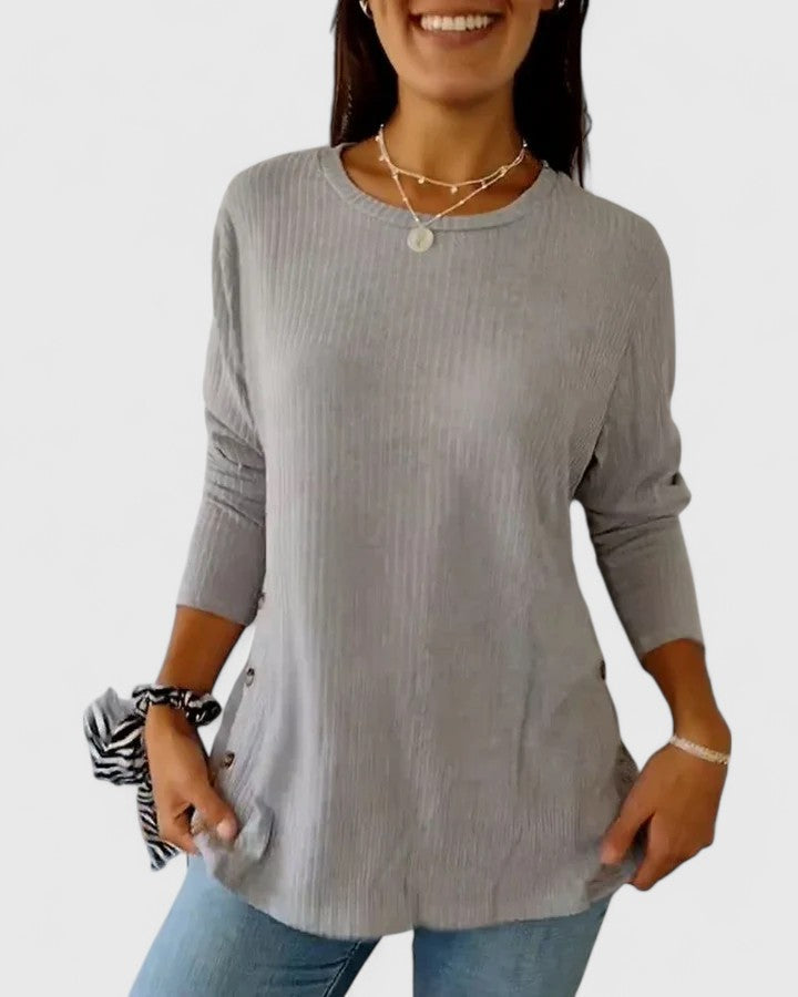 Audria | Classic Crew Neck Top