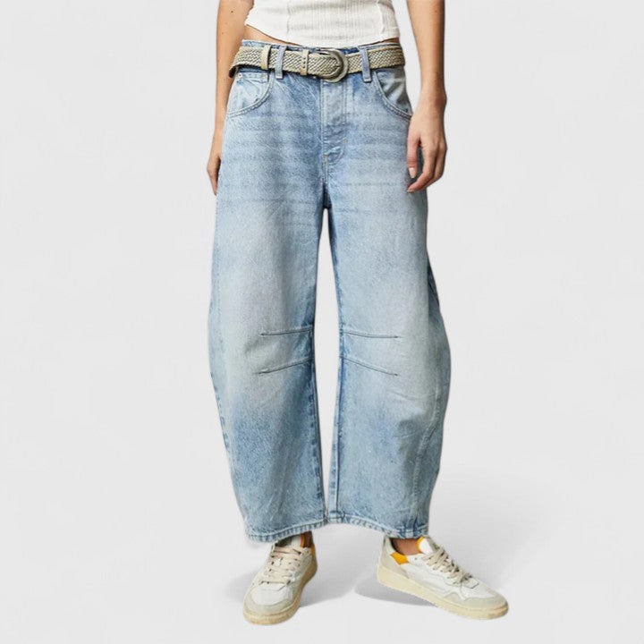 Betsy | Wide Leg Barrel Jeans with Pockets