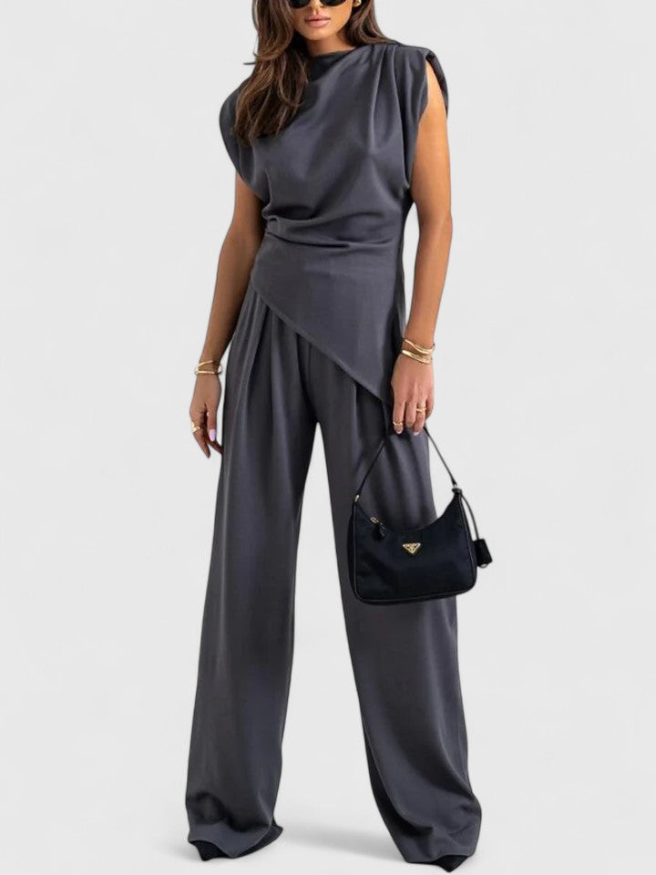 Linda | Sleeveless Top Pants Set