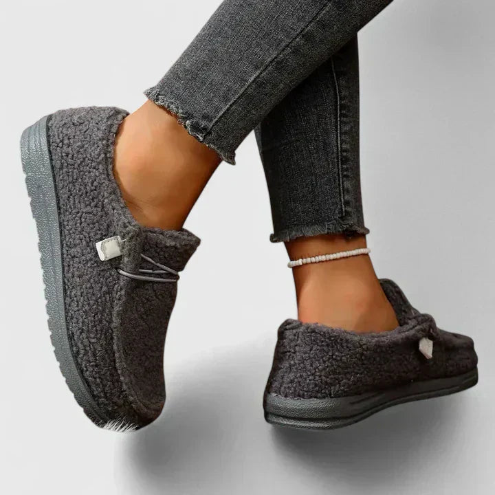 Pearl | Fleece Slip-On Loafers with Lace
