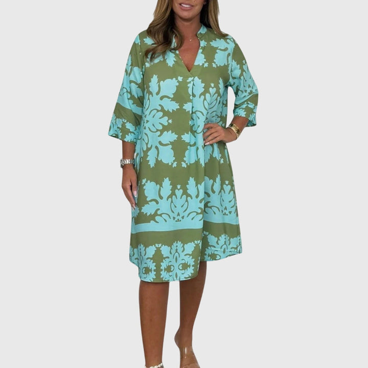 Calantha | Damask Print V-Neck Shift Dress