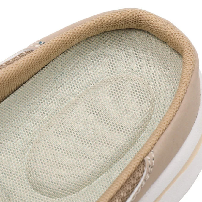 Brice | Closed Toe Slip-On Mule Sliders