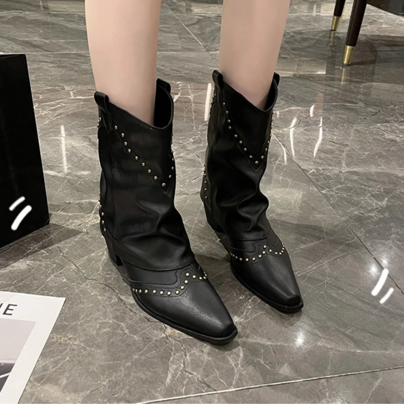 Nives | Slouch Western Boots with Studs