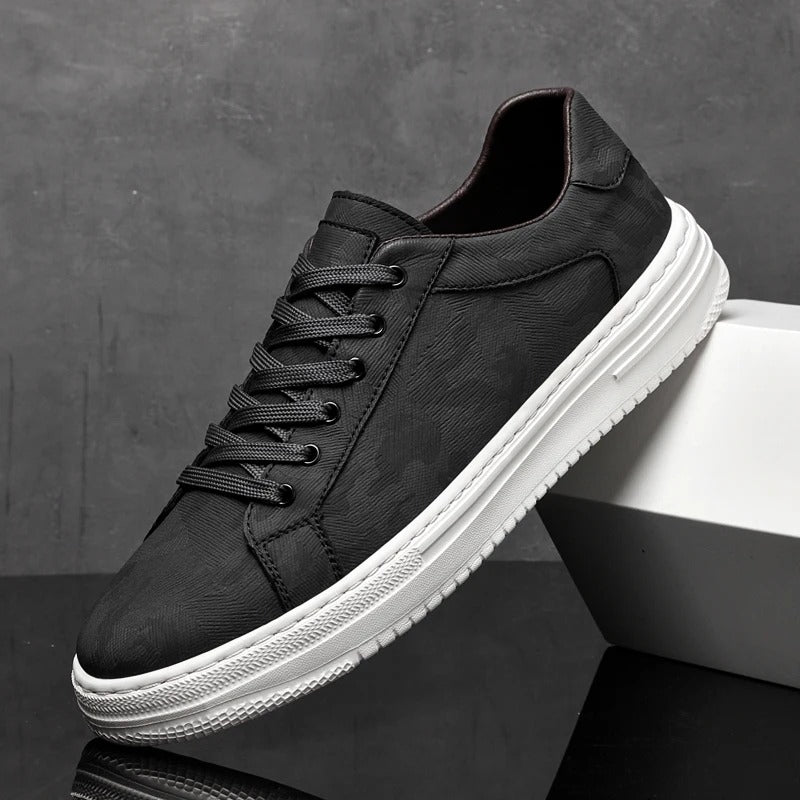 Cedric | Minimal Lace-Up Low-Cut Sneakers