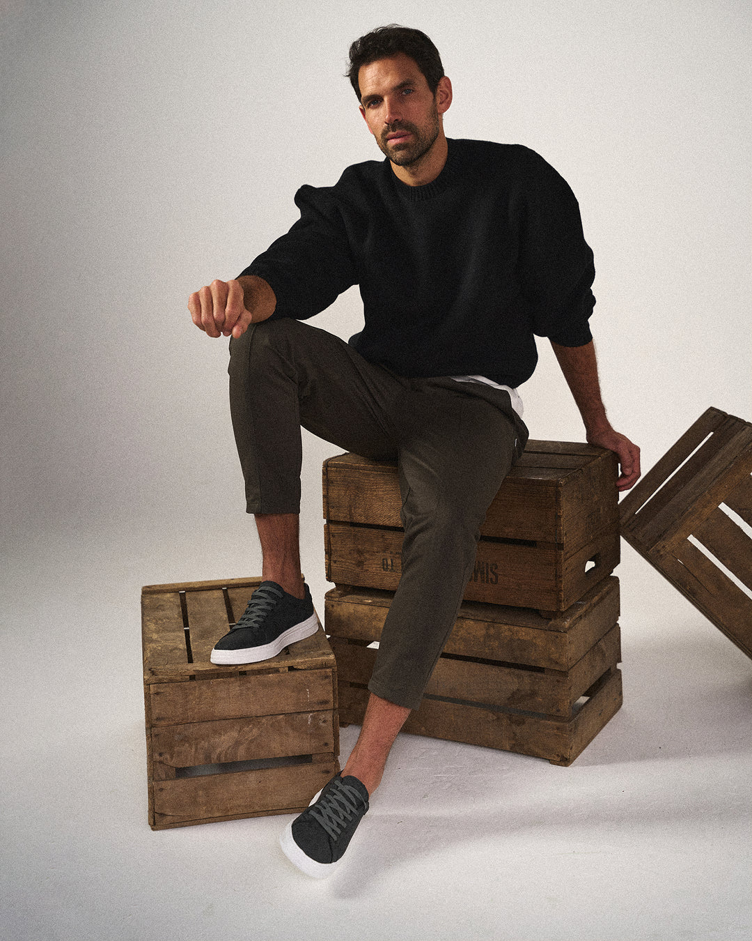 Cedric | Minimal Lace-Up Low-Cut Sneakers