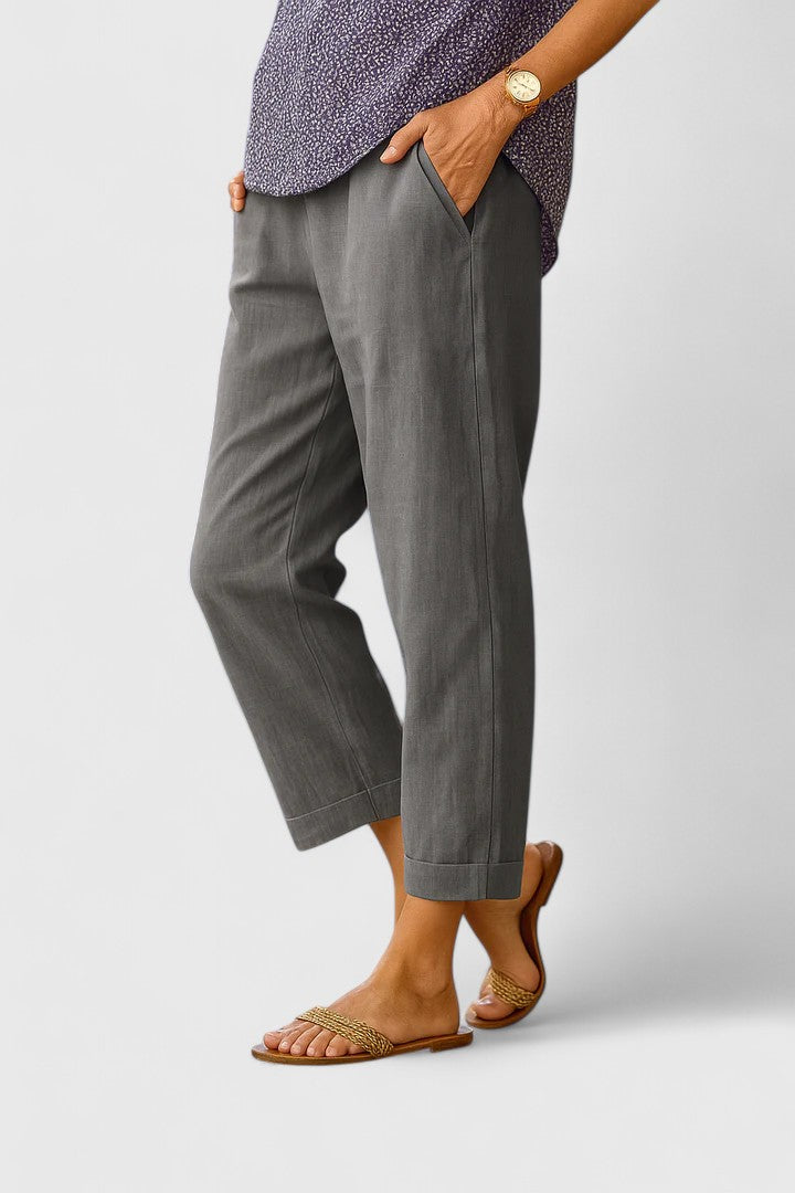 Melissa | Cropped Capri Pants with Side Pockets