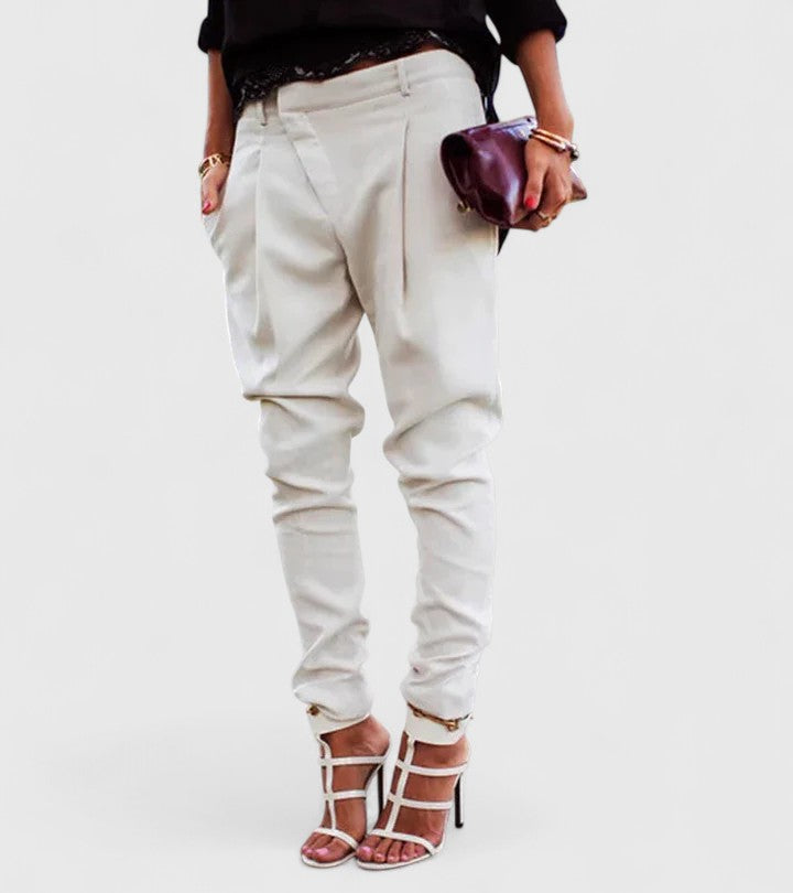 Quintina | Tailored Trousers with Pleated Front