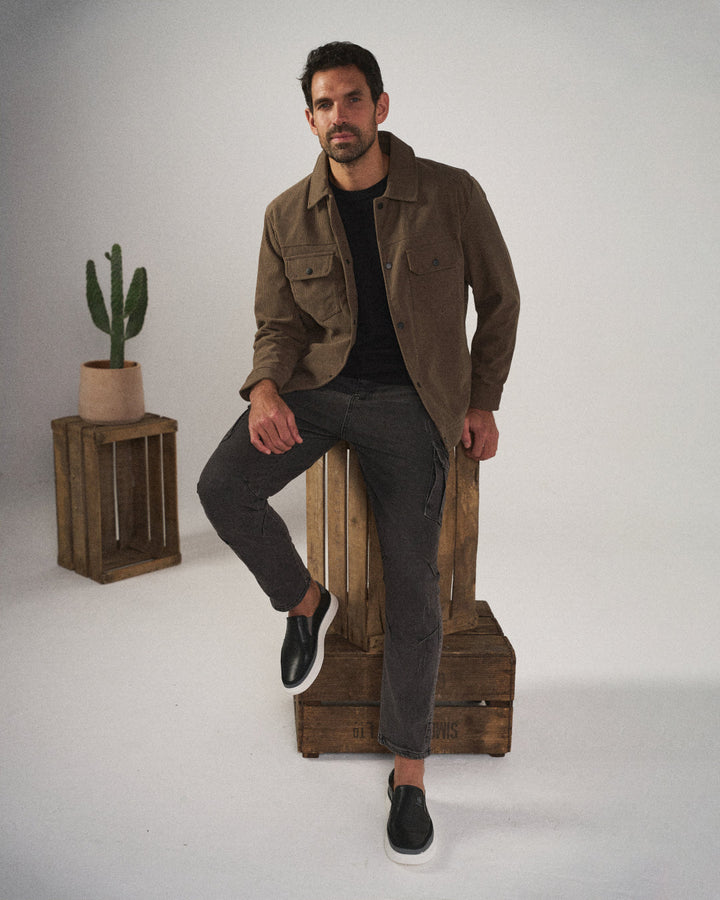 Arturo | Low-Top Slip-On Contrast Sole Shoes