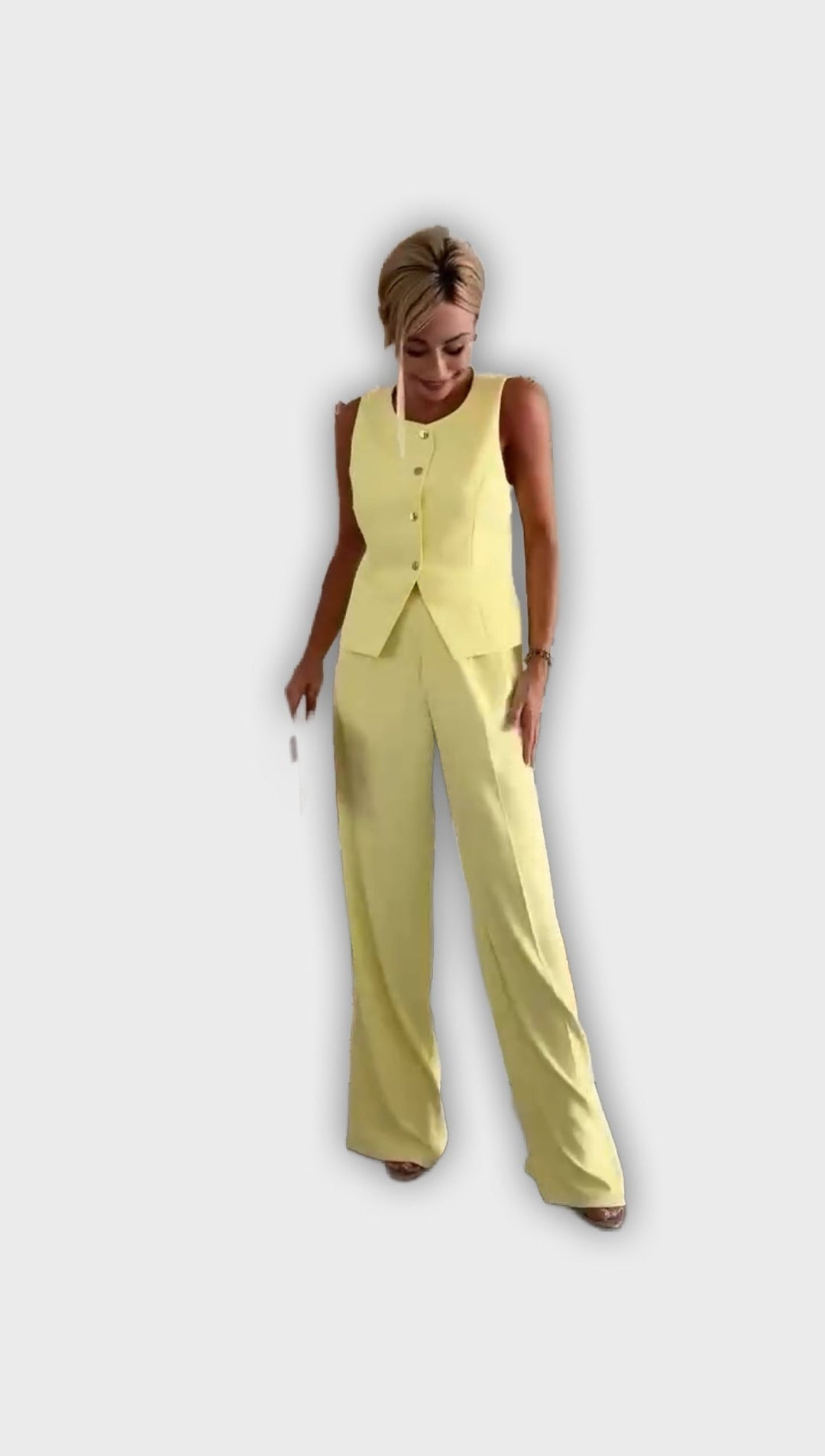 Arantxa | Button-Front Classic Set
