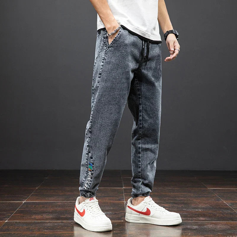 Niko | Tapered Jogger Pants with Patch