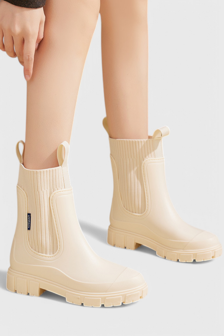 Kornelia | Lug Sole Chelsea Boots with Elastic Panel