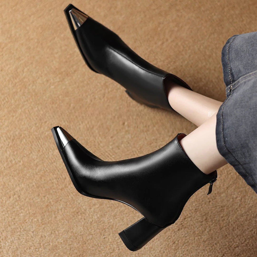 Marjolein | Casual Pointed Toe Block Heel Ankle Boots