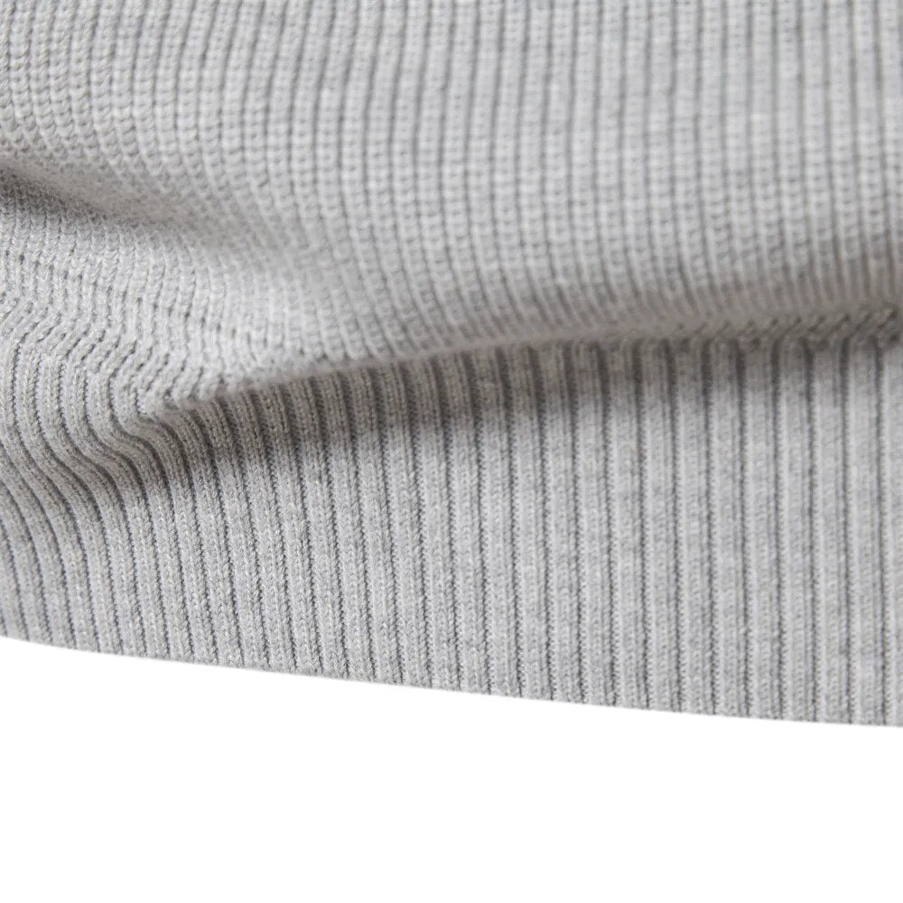 Claude | Refined Warm Knit Sweater