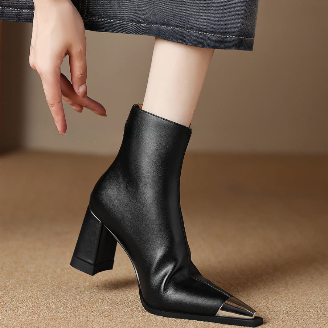 Marjolein | Casual Pointed Toe Block Heel Ankle Boots