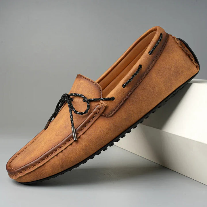 Gregory | Moc Toe Slip-On Loafers