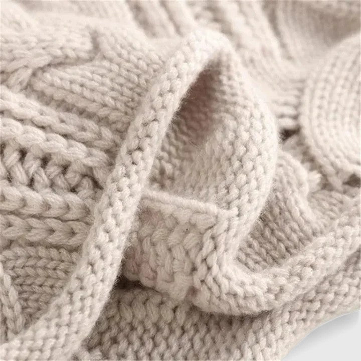 Pansy | Chunky Cable Knit Sweater with Turtleneck