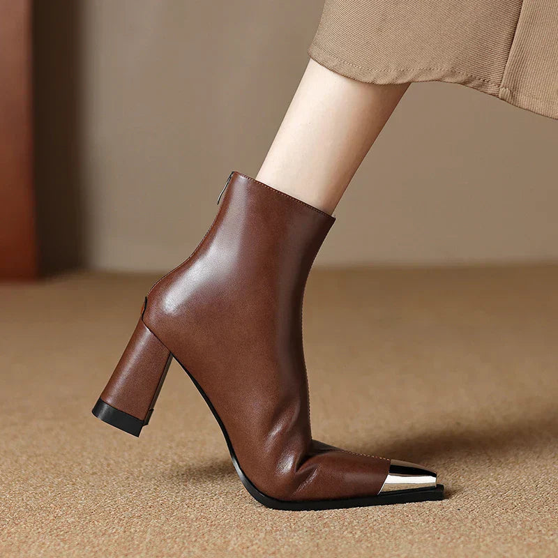 Marjolein | Casual Pointed Toe Block Heel Ankle Boots