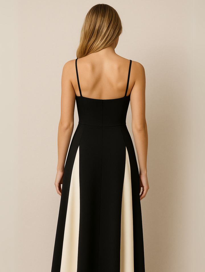 Fiora | Black Sweetheart Neckline Maxi Dress with Contrast