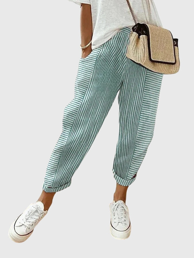 Selah | Striped Capri Pants with Side Pockets