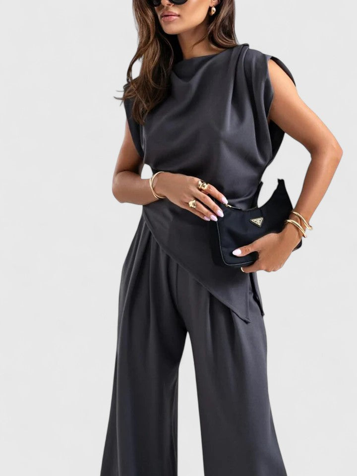 Linda | Sleeveless Top Pants Set