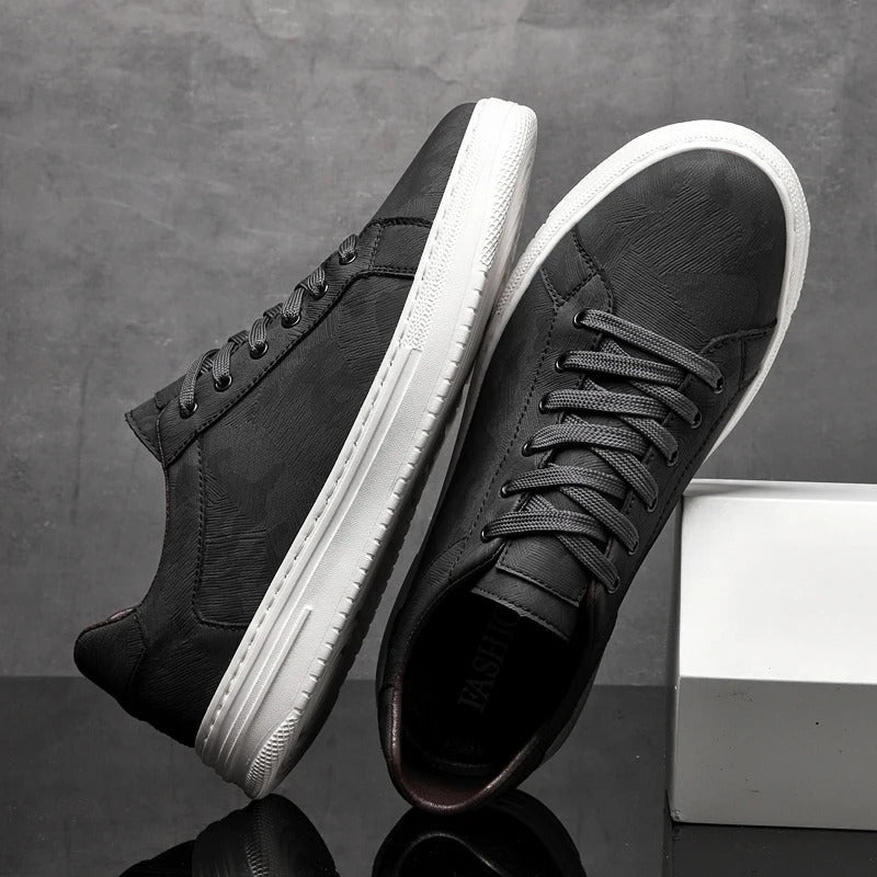Cedric | Minimal Lace-Up Low-Cut Sneakers
