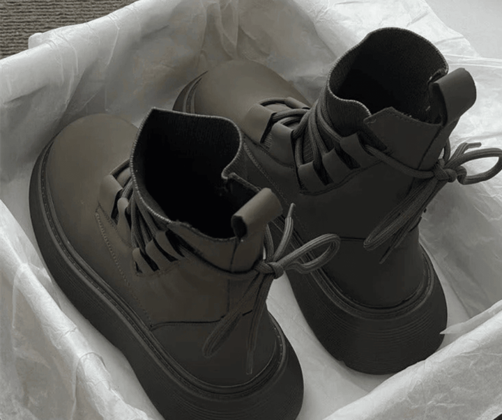 Juliane | Lace-Up Platform Ankle Boots with Chunky Sole