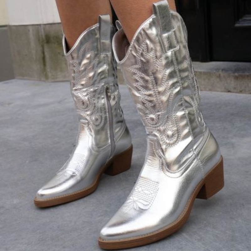 Ruth | Embroidered Cowboy Boots with Block Heel