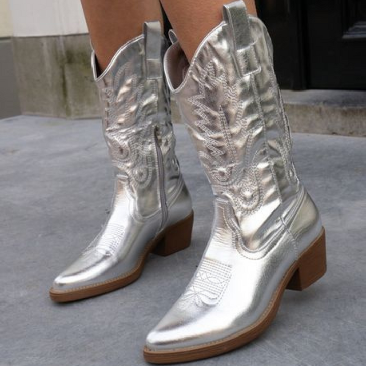 Ruth | Embroidered Cowboy Boots with Block Heel