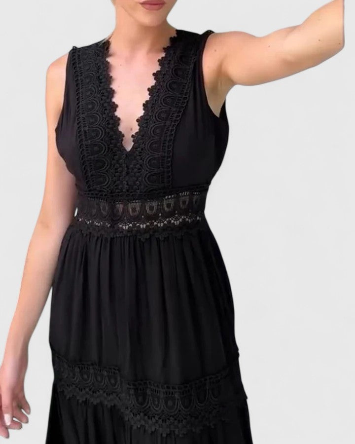 Davina | V-Neck Tiered Dress