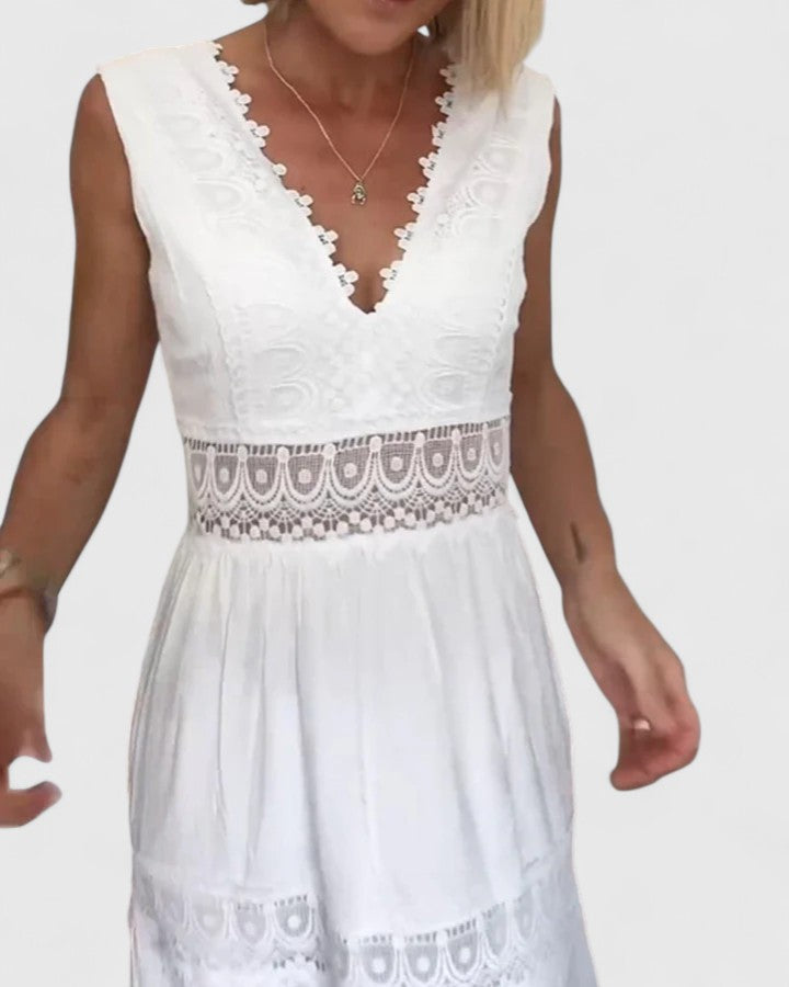 Davina | V-Neck Tiered Dress