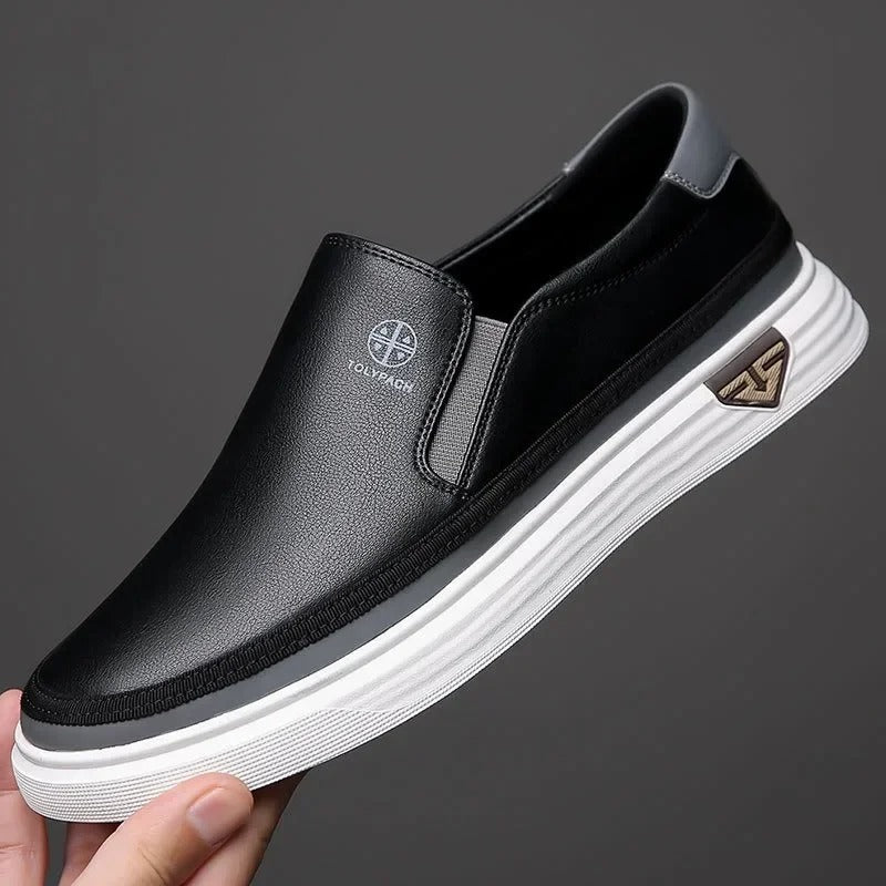 Arturo | Low-Top Slip-On Contrast Sole Shoes