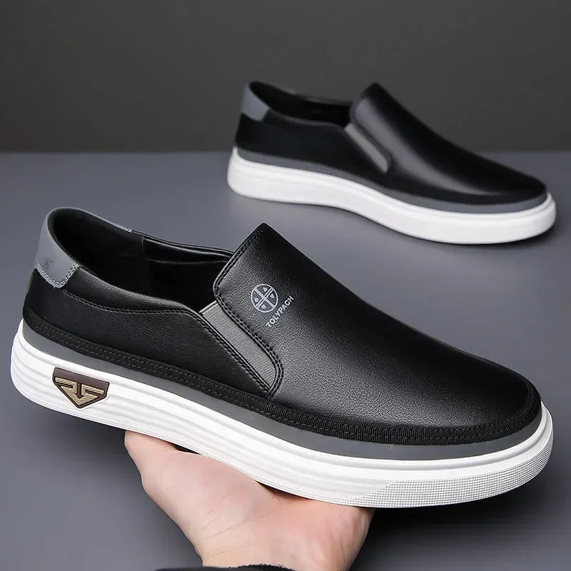 Arturo | Low-Top Slip-On Contrast Sole Shoes
