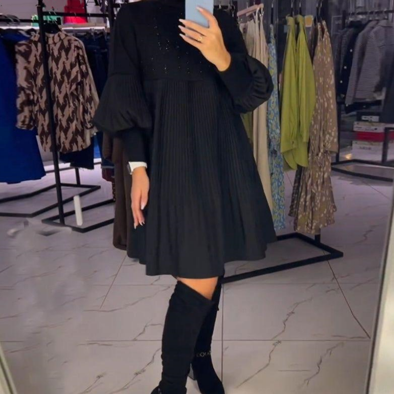 Elara | Elegant Pleated Midi Dress