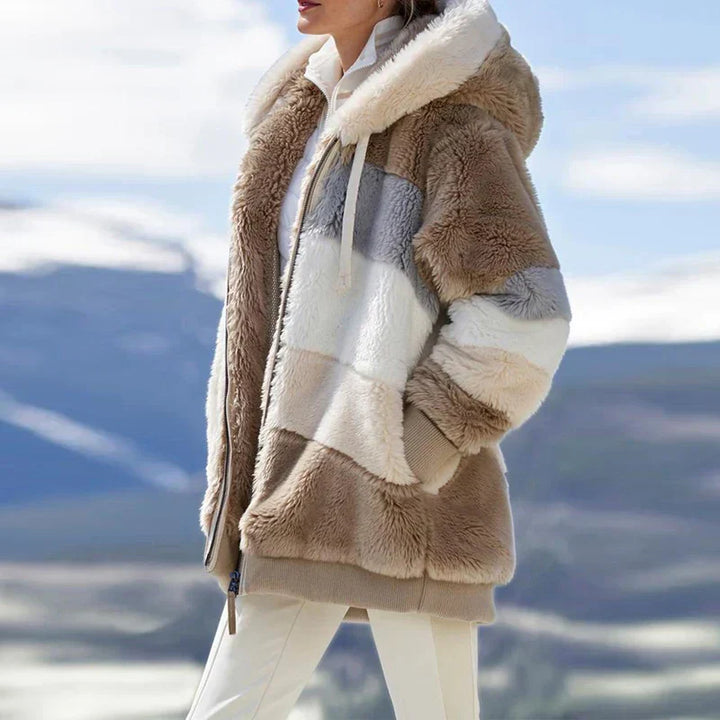 Anath | Fitted Hooded Winter Jacket